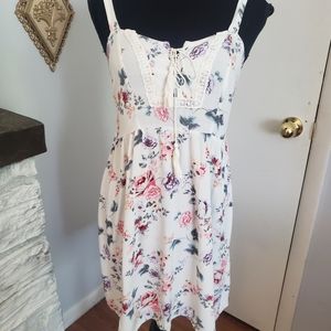 No Boundaries floral dress. Size Large